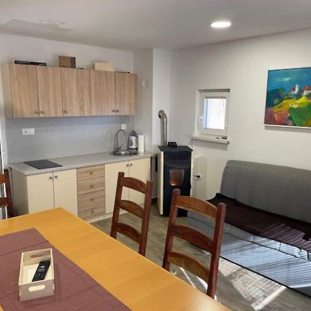 Holiday House Zlacka Gorca Pristava pri Mestinju エクステリア 写真